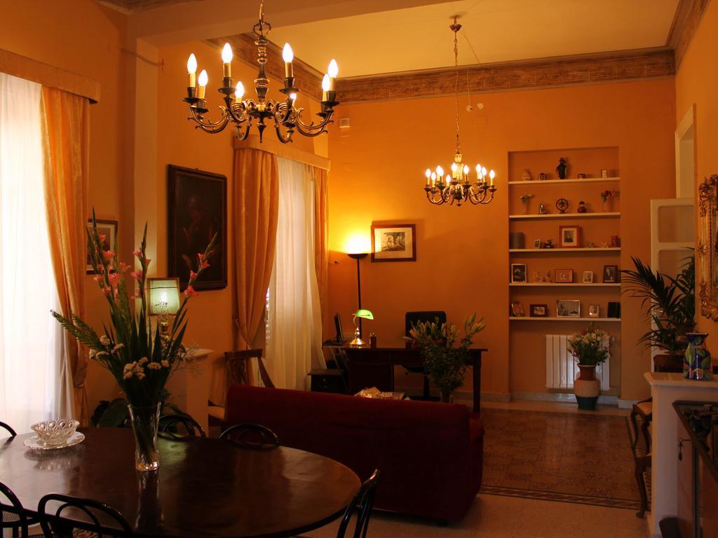 B&B Salinas Palermo Buitenkant foto