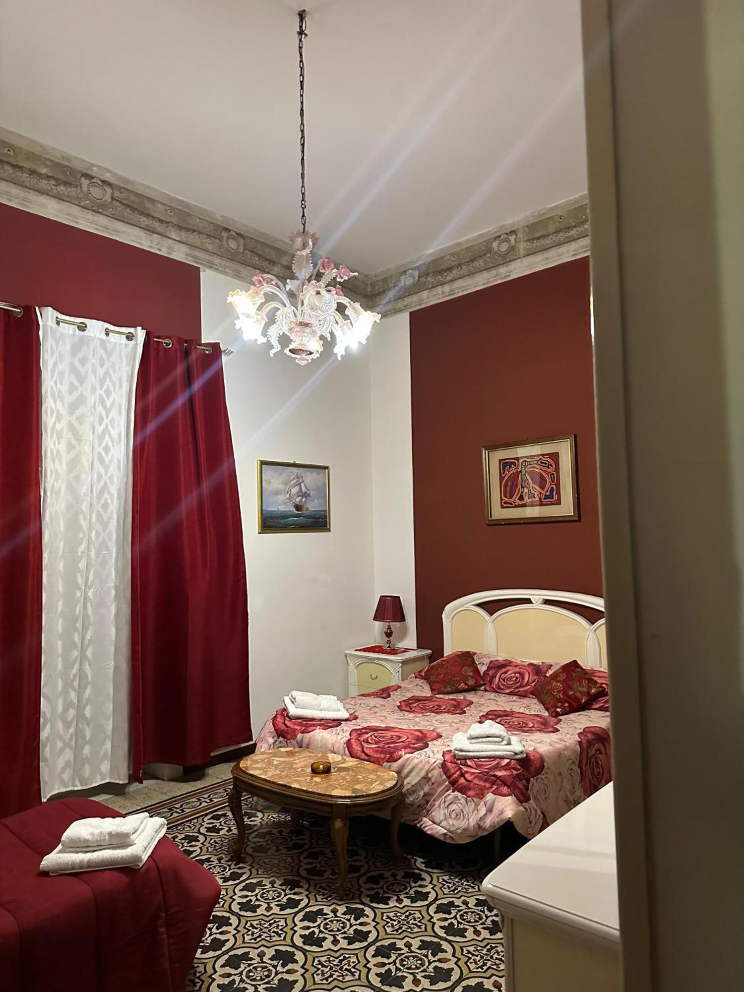 B&B Salinas Palermo Buitenkant foto